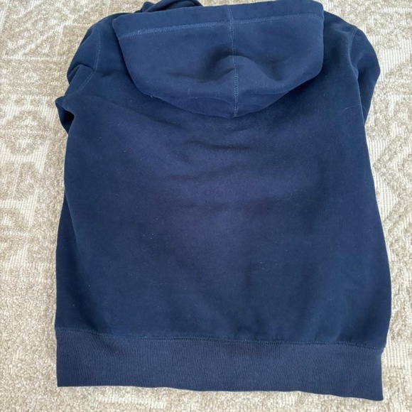 McGill University Men's Size M Hooded Sweatshirt, Dark Blue - Picture 4 of 5